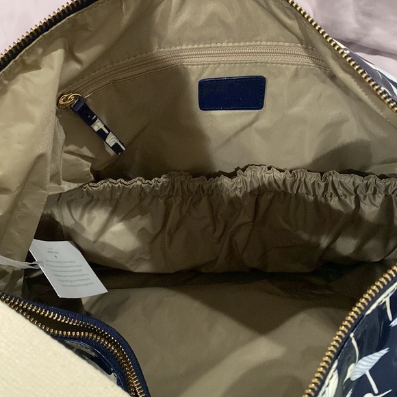 Kate Spade Serena Baby Bag Daycation in Sandpiper print - Picture 2 of 10